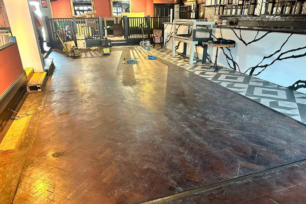 Warrington Pub floor before restoration